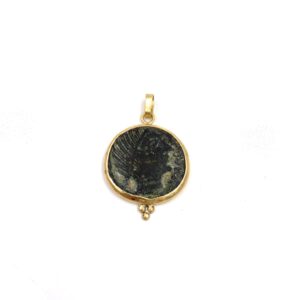 Colgante moneda romana, carlos tellechea, joyería de autor, joyas artesanales españa, joyería artesanal,