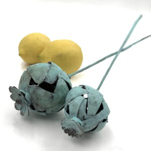 amapolas de bronce y patina grandes