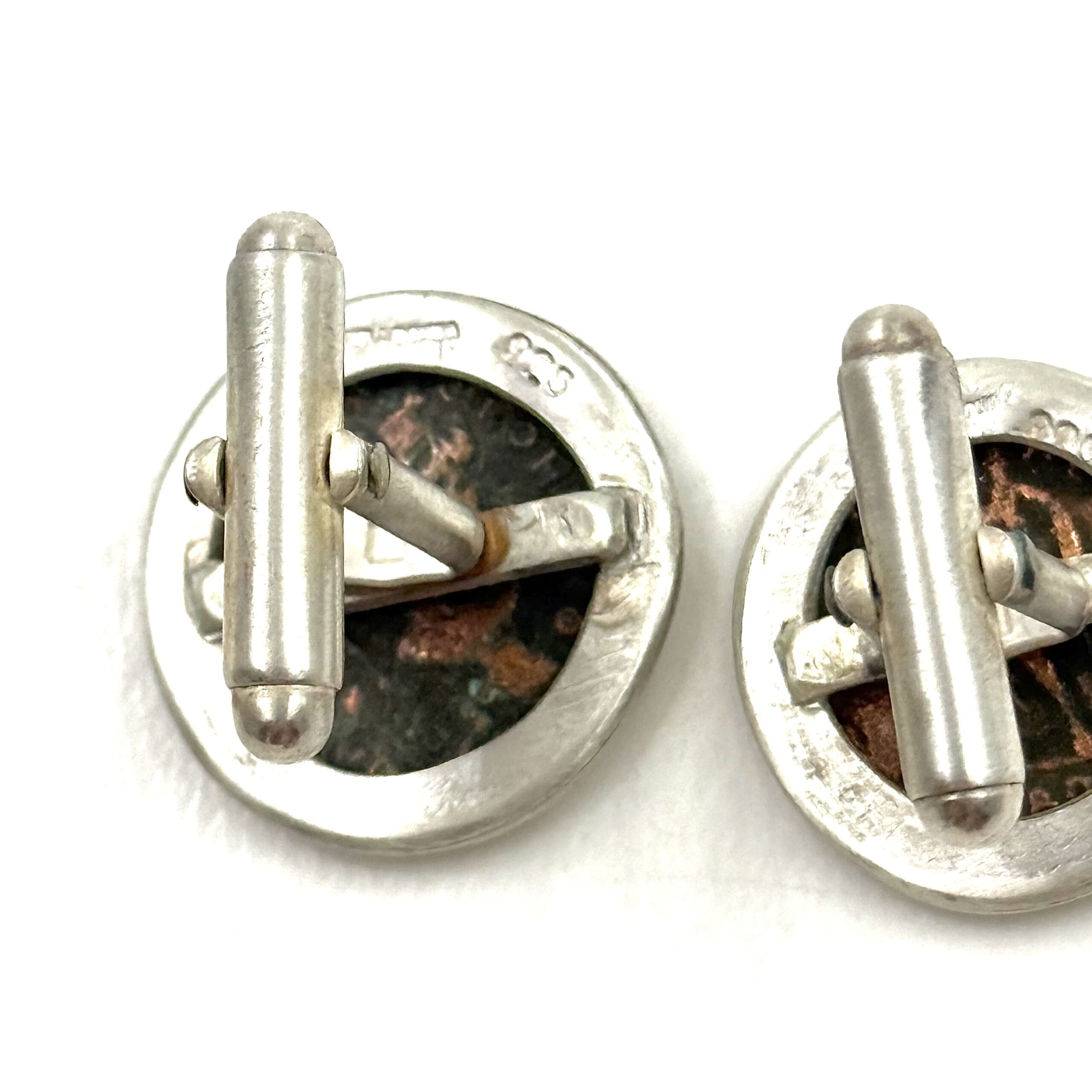 Silver cufflinks with two Roman coins - Image 6
